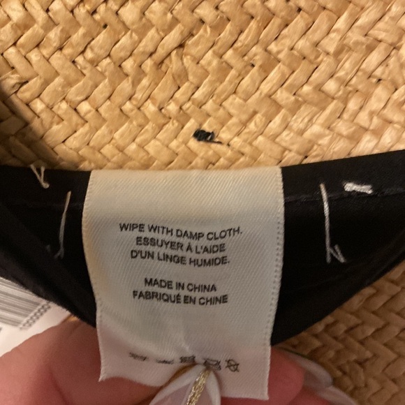 Nwt Women’s Alxiliary hat. Tan. Size XS/S - Picture 6 of 6